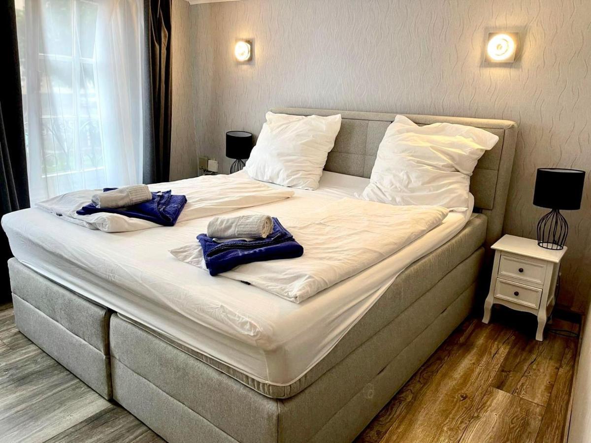 The Burgklause Boutique Hotel Linz am Rhein Luaran gambar