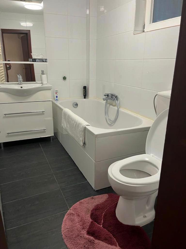 The Burgklause Boutique Hotel Linz am Rhein Luaran gambar
