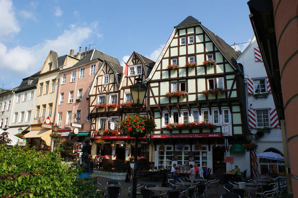 The Burgklause Boutique Hotel Linz am Rhein Luaran gambar