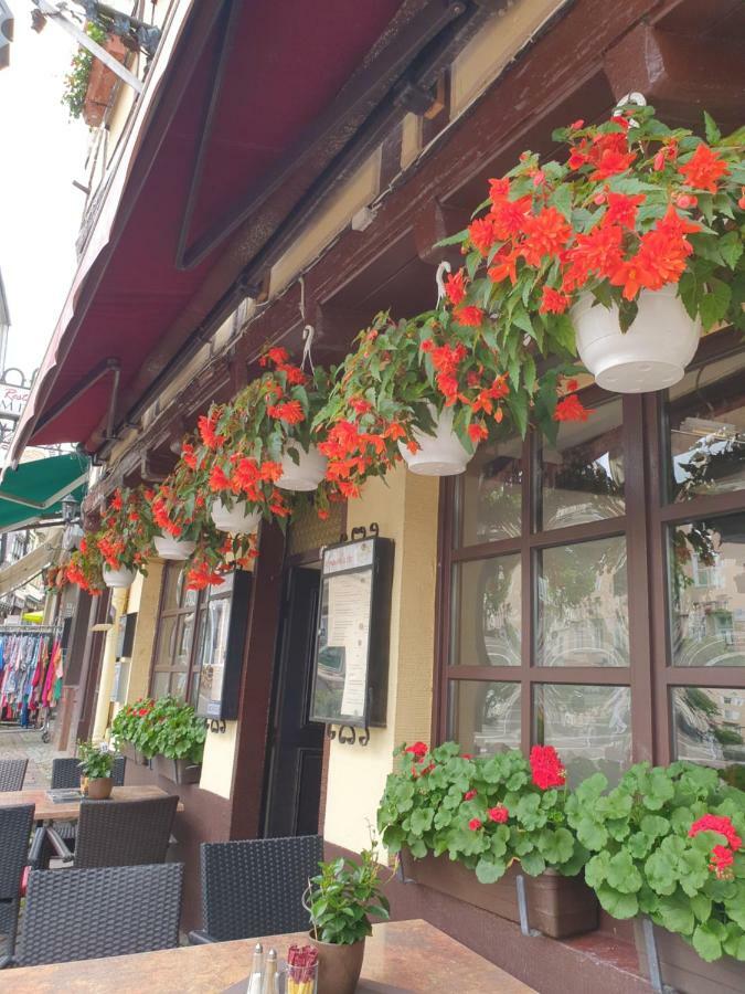 The Burgklause Boutique Hotel Linz am Rhein Luaran gambar